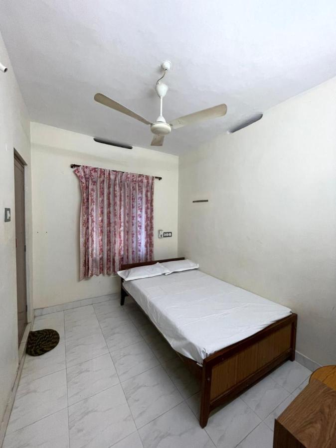 Imperial Inn - Haroz Kuttalam  Exterior photo